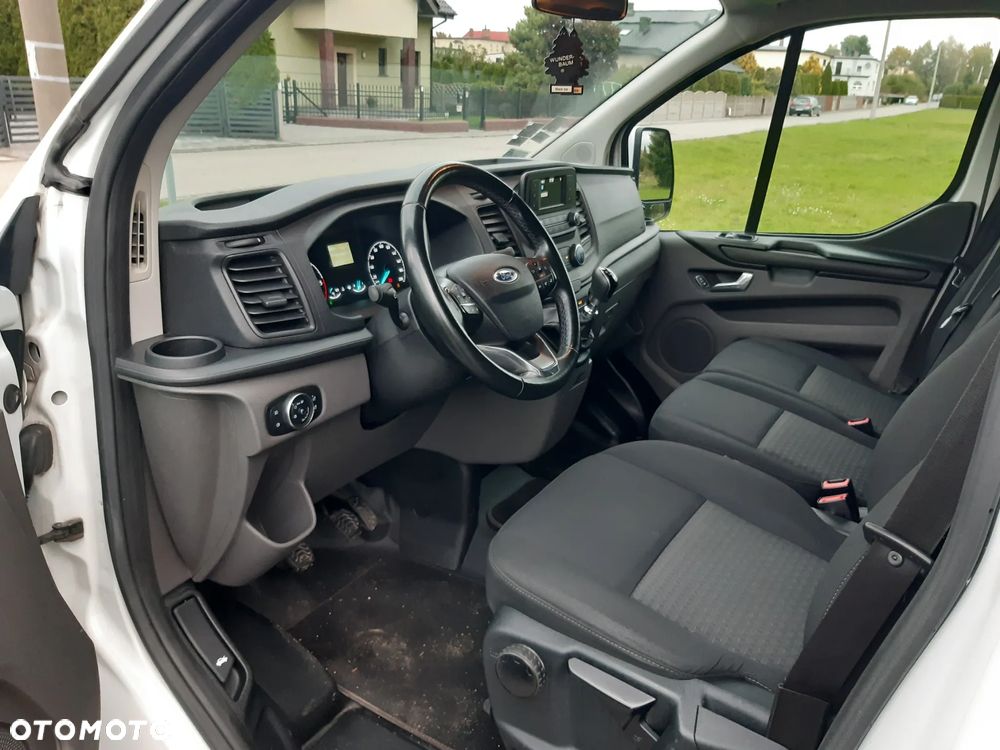 Ford Transit Custom - 14