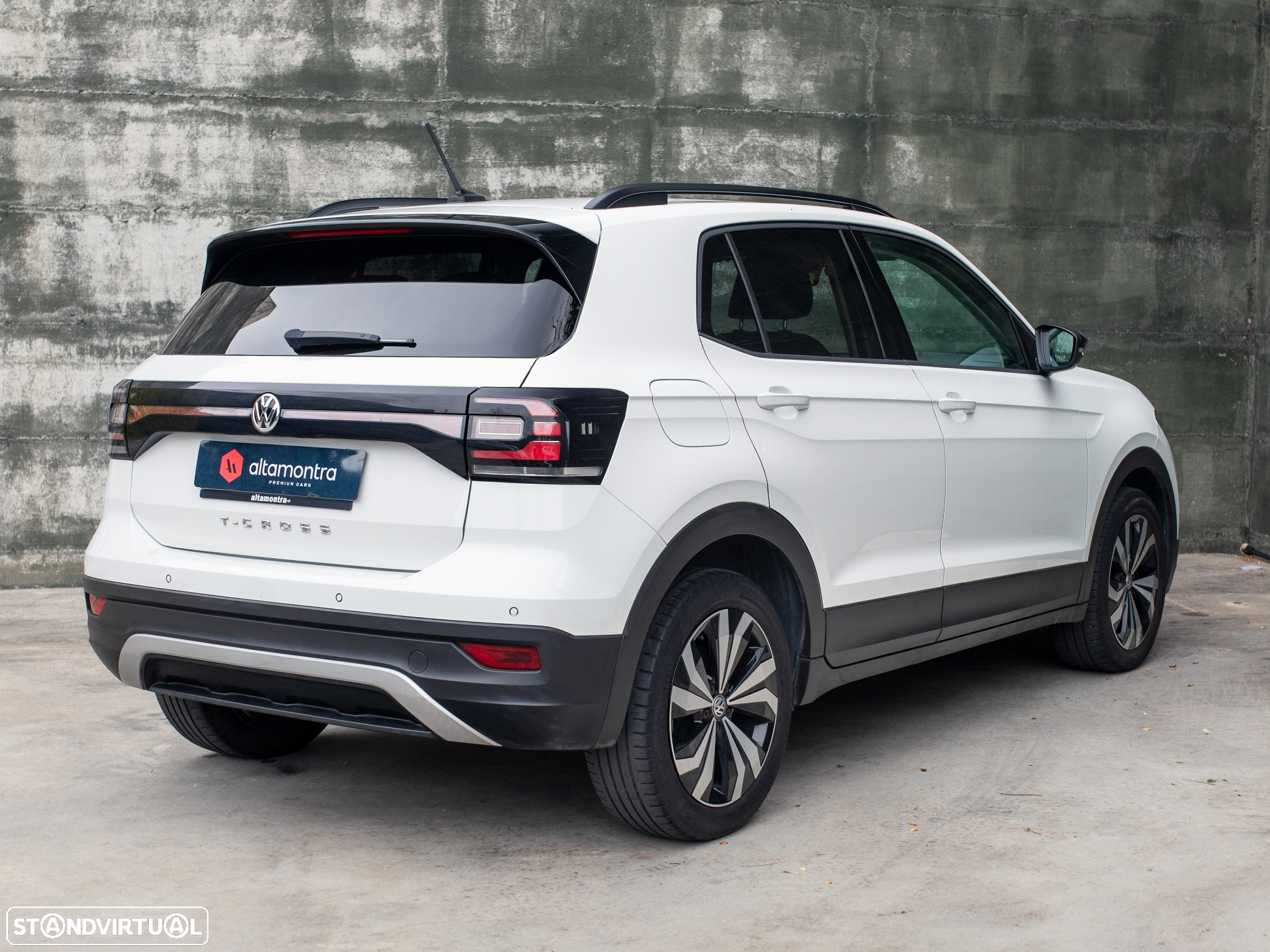 VW T-Cross 1.0 TSI Life - 10