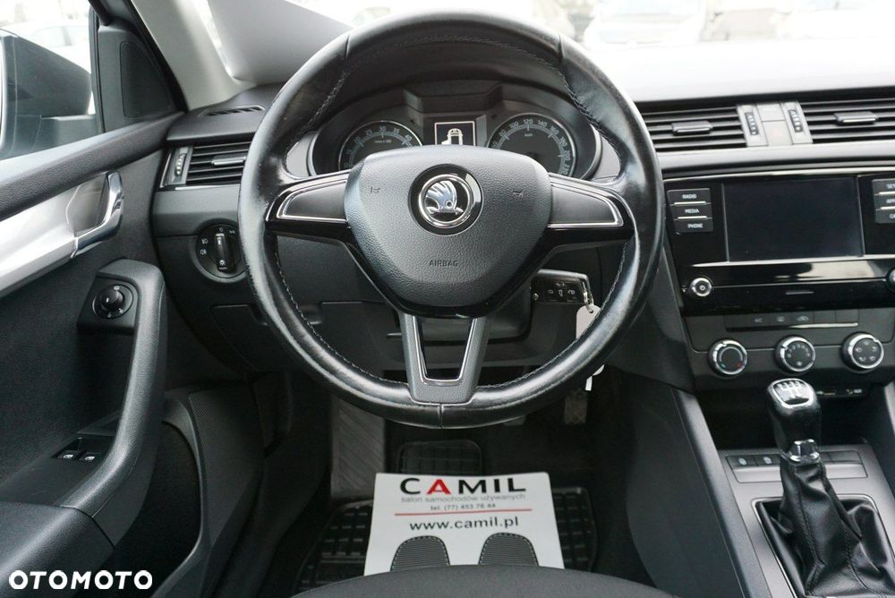 Skoda Octavia - 16