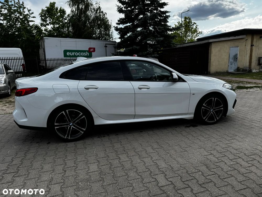 BMW Seria 2 218i M Sport - 6