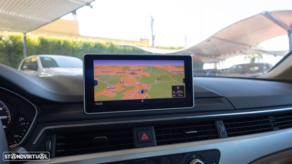 Audi A4 2.0 TDI Advance S tronic - 8