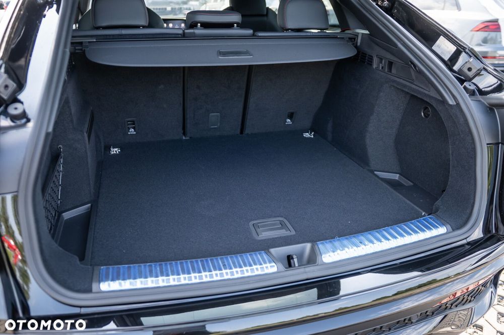 Audi SQ5 Sportback - 9
