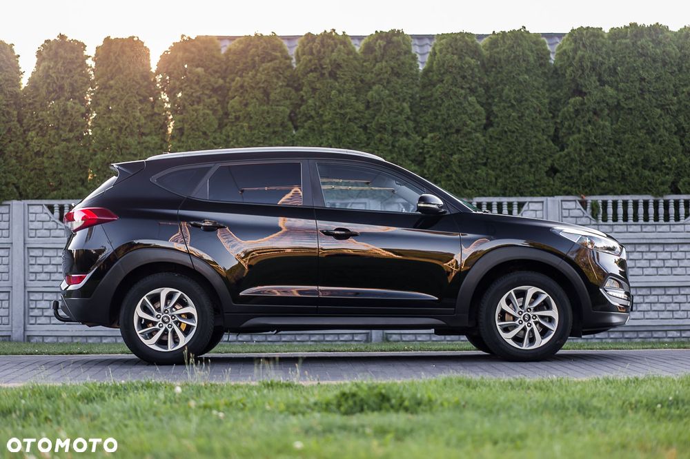 Hyundai Tucson 1.7 CRDI BlueDrive Comfort 2WD - 17