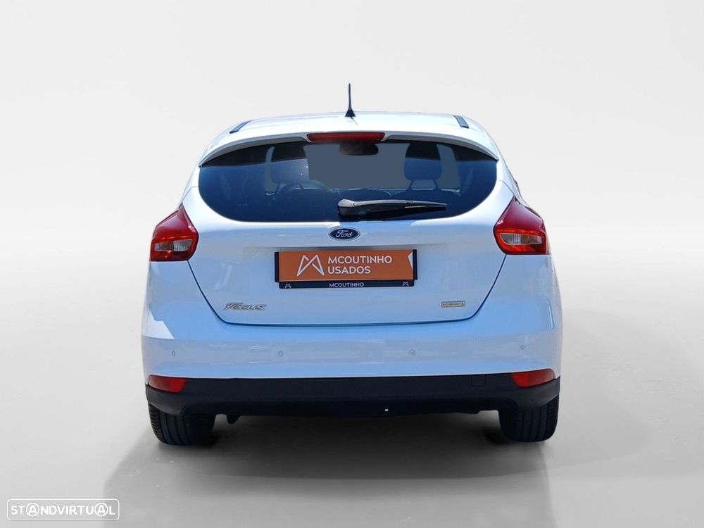 Ford Focus 1.0 EcoBoost Titanium - 4