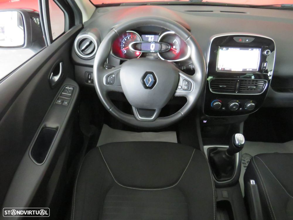 Renault Clio 0.9 TCe Limited - 14