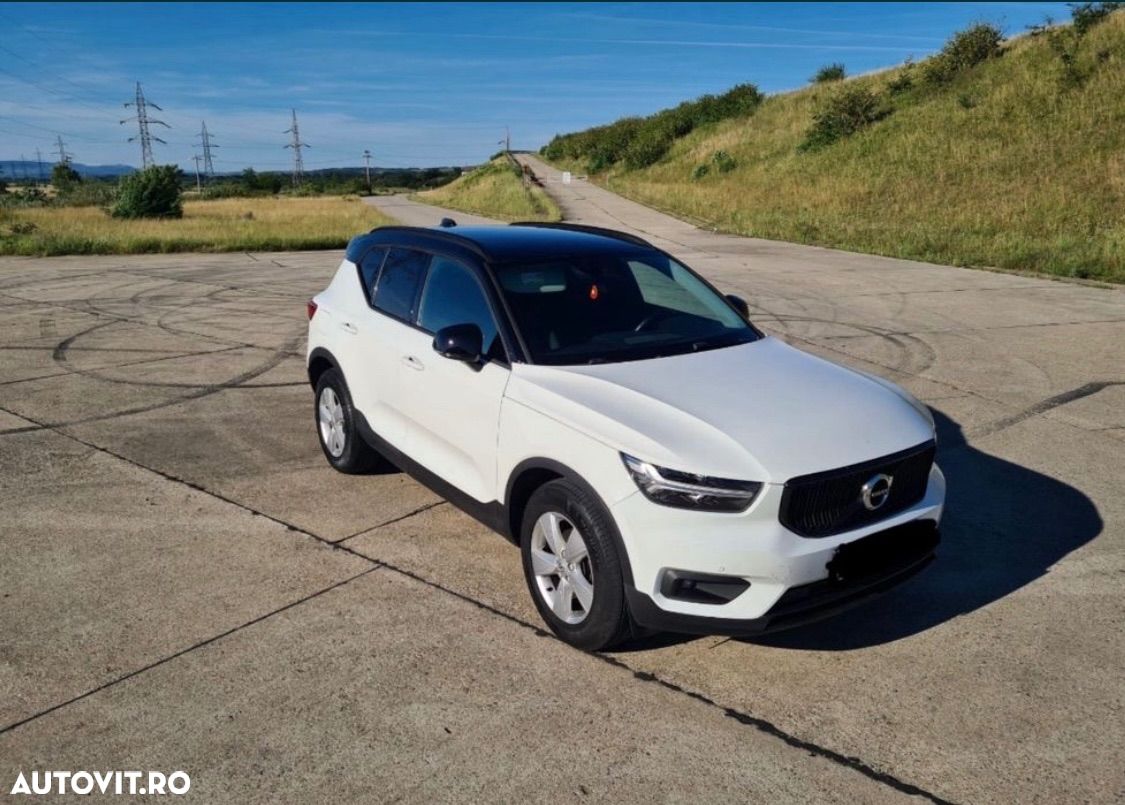 Volvo XC 40 D3 Momentum - 1
