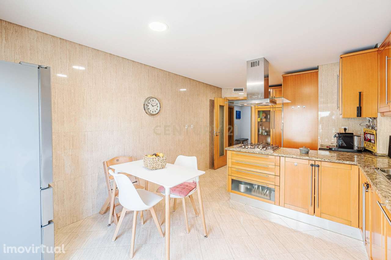 Apartamento T3 com Vista Panorâmica em Vila Franca de Xira - Grande imagem: 5/27