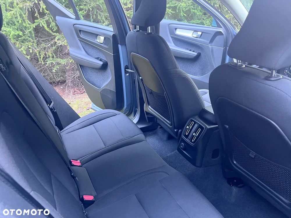 Volvo XC 40 T4 Recharge DKG Inscription Expression - 13