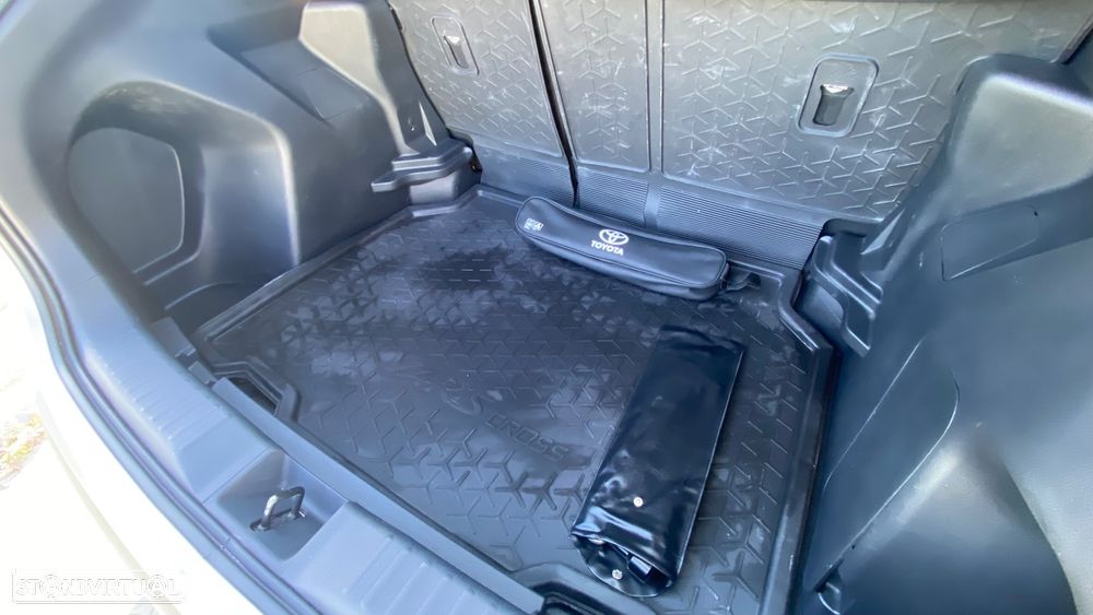 Toyota Yaris Cross 1.5 HDF Comfort - 9