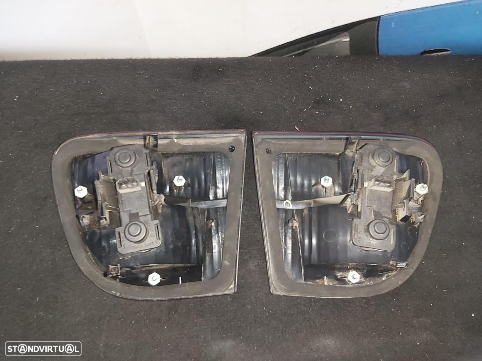 Farolins mala Seat Leon 2002  originais  alguns riscos  preço unitário - 2
