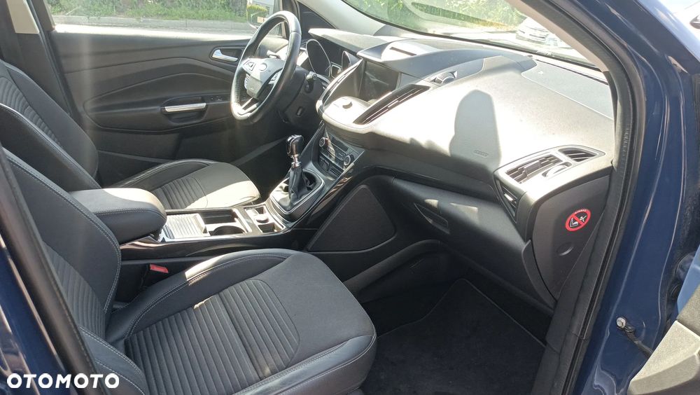 Ford Kuga 2.0 TDCi 2x4 Business Edition - 10