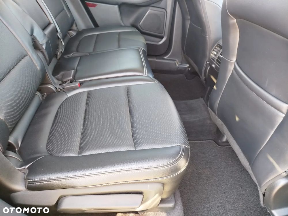Ford Escape 2.0 EcoBoost AWD Titanium - 35