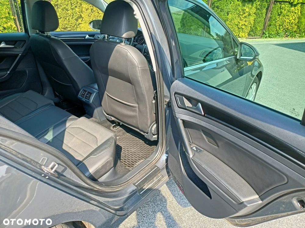 Volkswagen Golf 1.4 TSI BlueMotion Technology DSG Highline - 32
