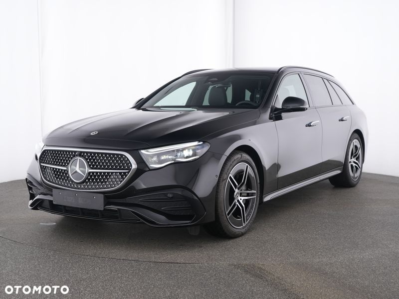 Mercedes-Benz Klasa E 220 d 4Matic 9G-TRONIC Edition AMG Line - 3