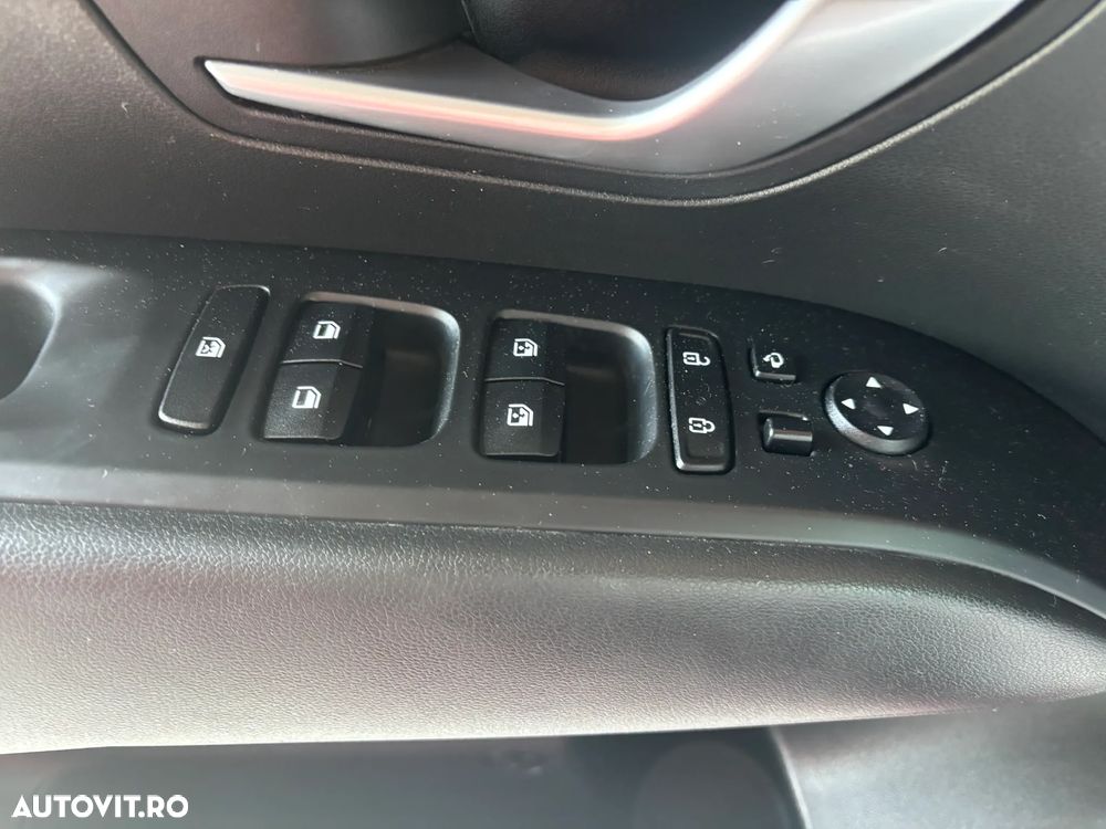 Hyundai Tucson 1.6 T-GDi HEV 2WD Trend - 25