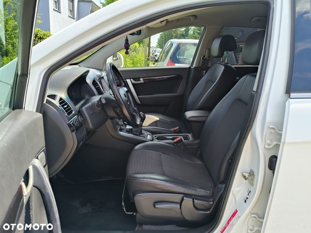 Chevrolet Captiva - 10
