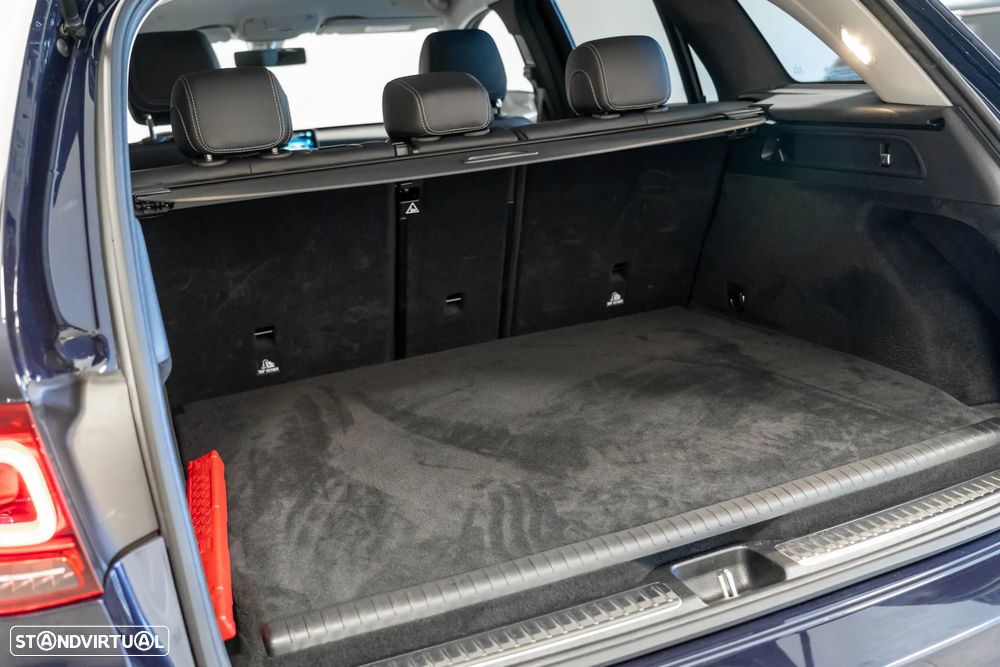 Mercedes-Benz GLC 300 e 4Matic - 24