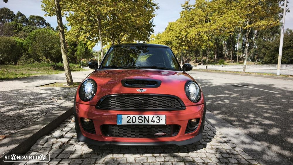 MINI 3 Portas John Cooper Works 153g - 2