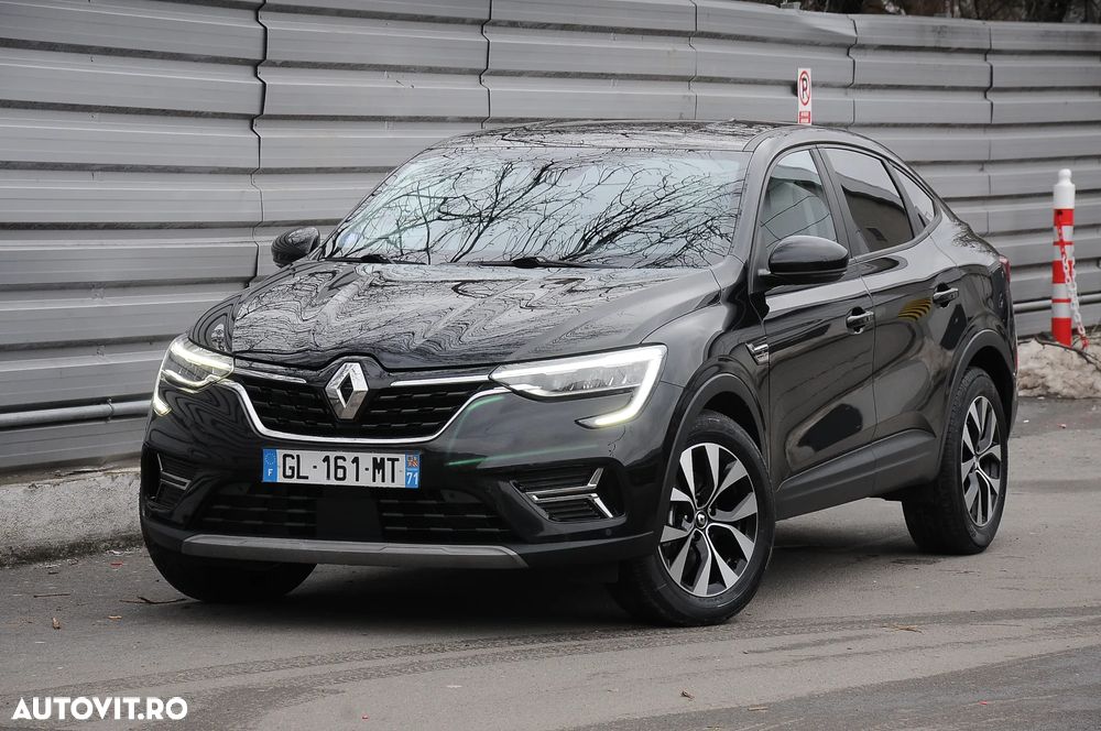 Renault Arkana E-TECH 145 Techno - 10