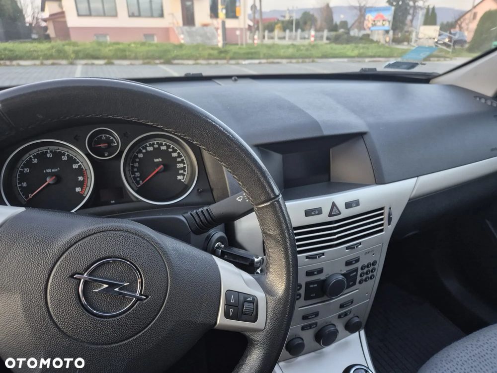 Opel Astra 1.6 Enjoy - 14