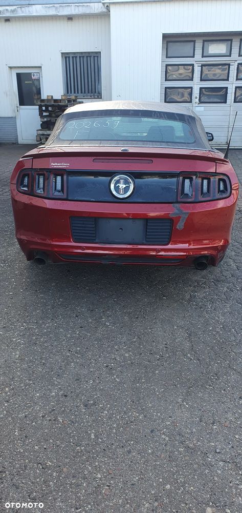 Ford Mustang 3.7 V6 Premium - 25