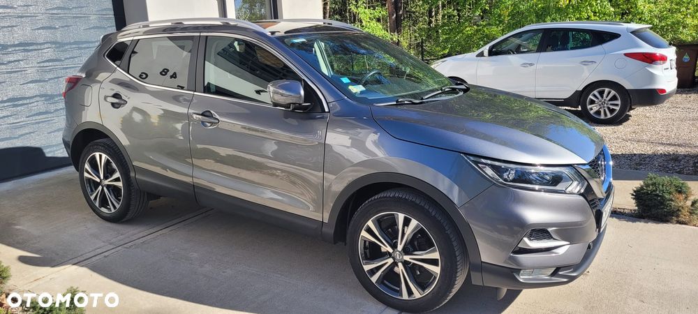 Nissan Qashqai - 1