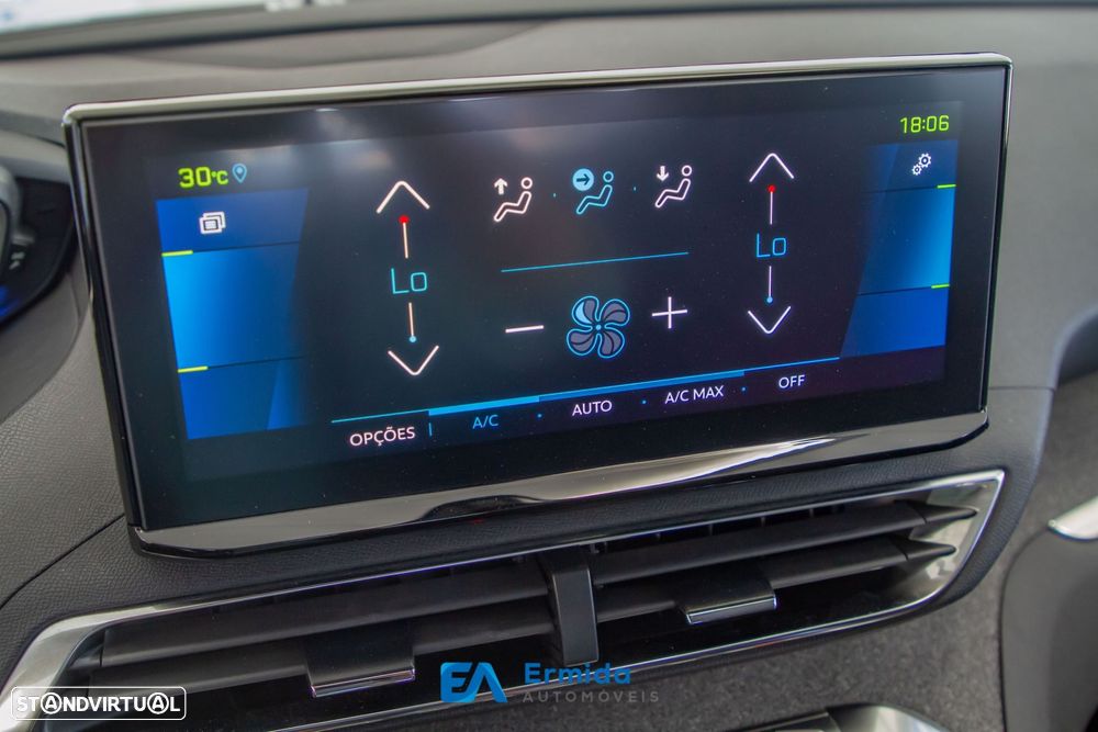 Peugeot 3008 1.6 Hybrid Allure Pack e-EAT8 - 32