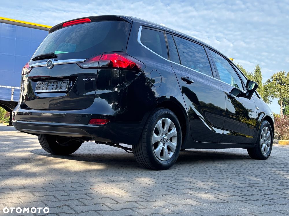 Opel Zafira - 11