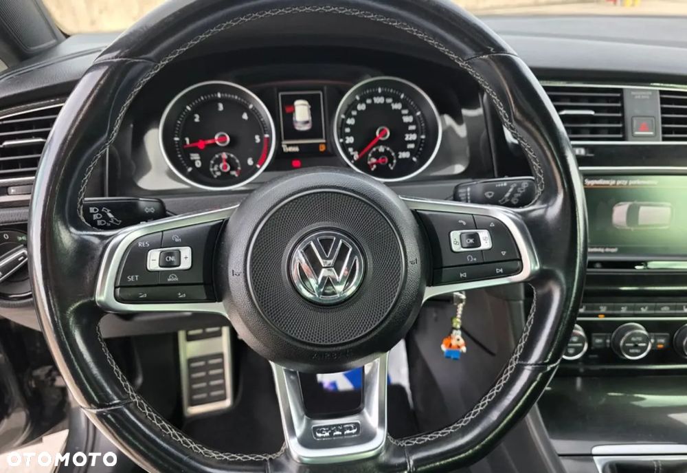 Volkswagen Golf 2.0 TDI BMT GTD - 27