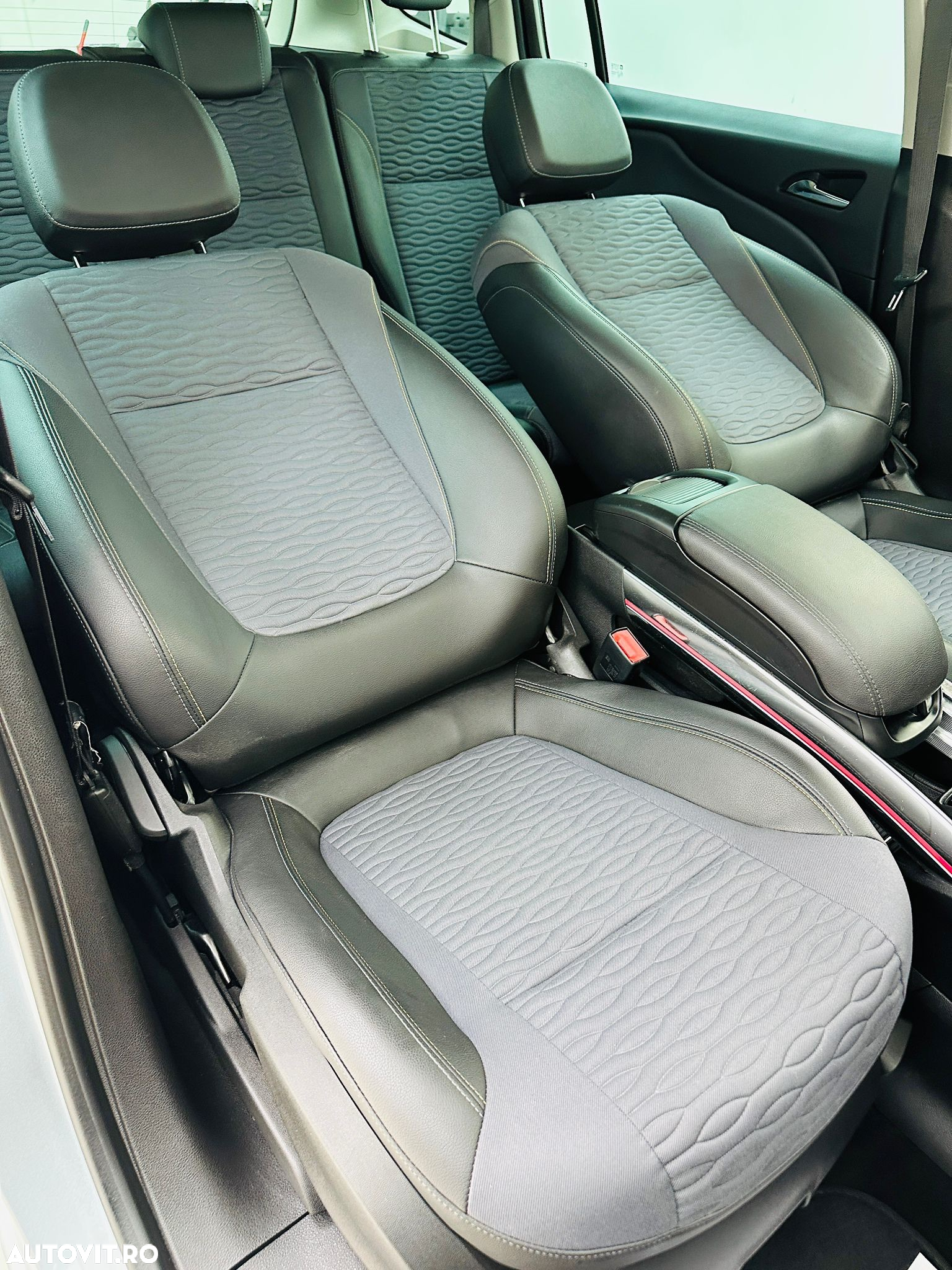 Opel Zafira - 29