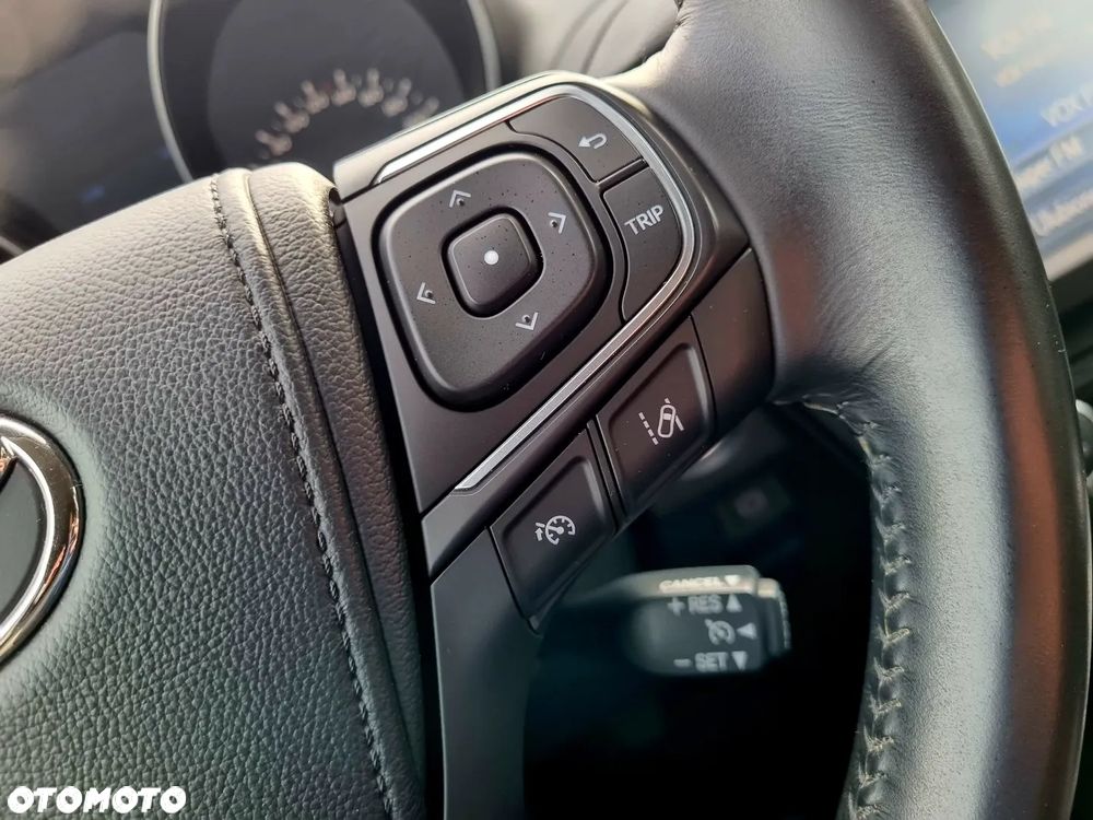 Toyota Avensis 1.8 Prestige - 17