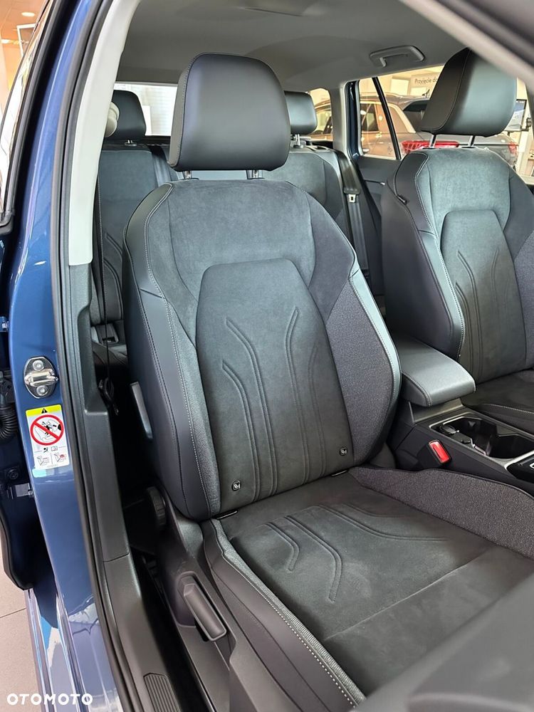 Volkswagen Golf - 19