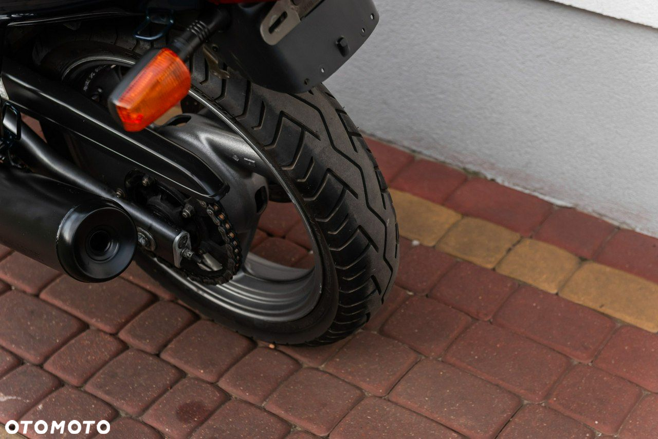 Yamaha XJ - 8