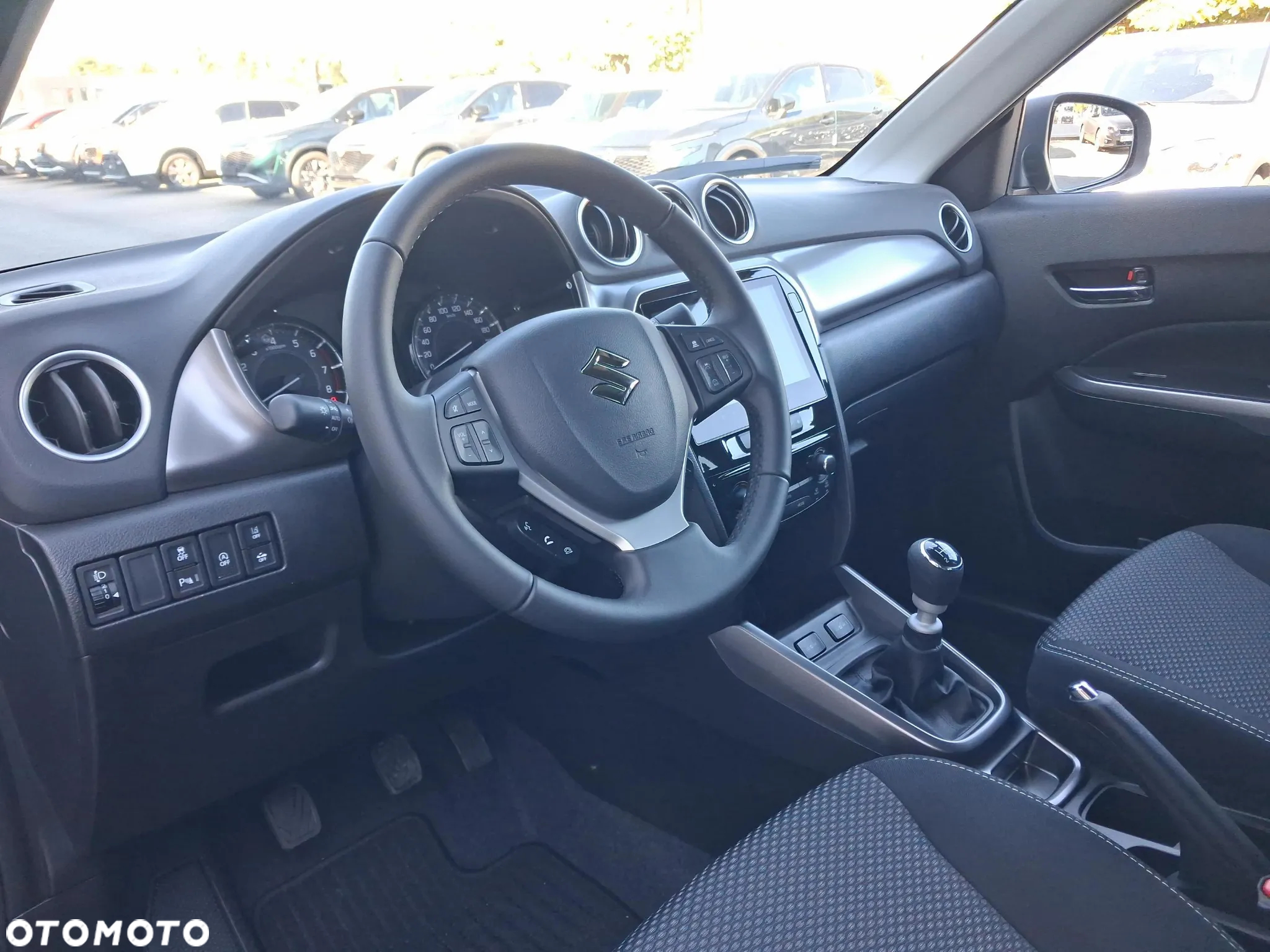 Suzuki Vitara 1.4 Boosterjet mHEV Premium Plus 2WD - 9
