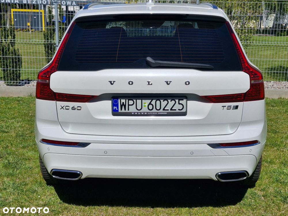 Volvo XC 60 T5 AWD Inscription - 11