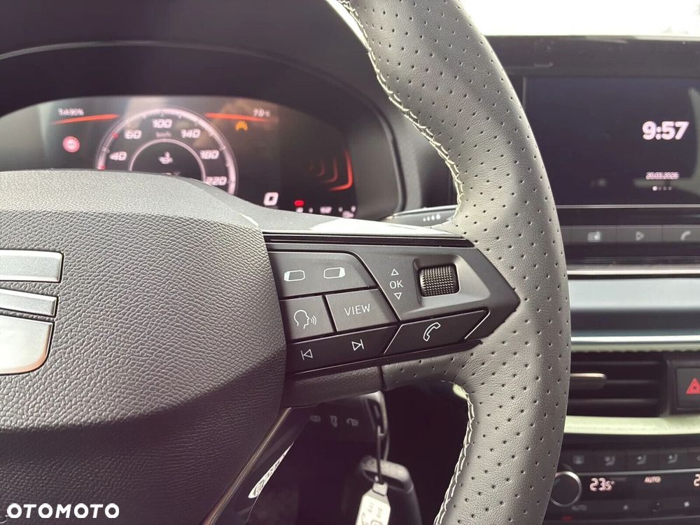 Seat Arona - 15