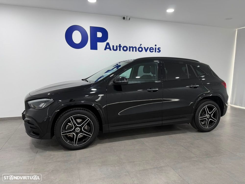 Mercedes-Benz GLA 250 e AMG Line - 3