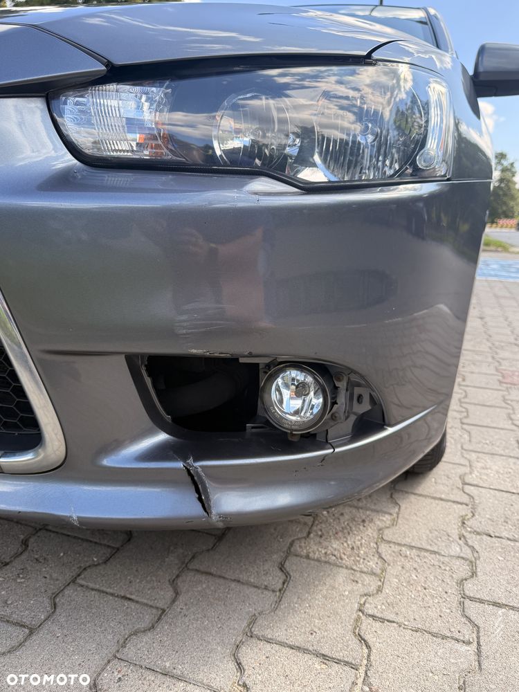 Mitsubishi Lancer 1.8 Invite - 29