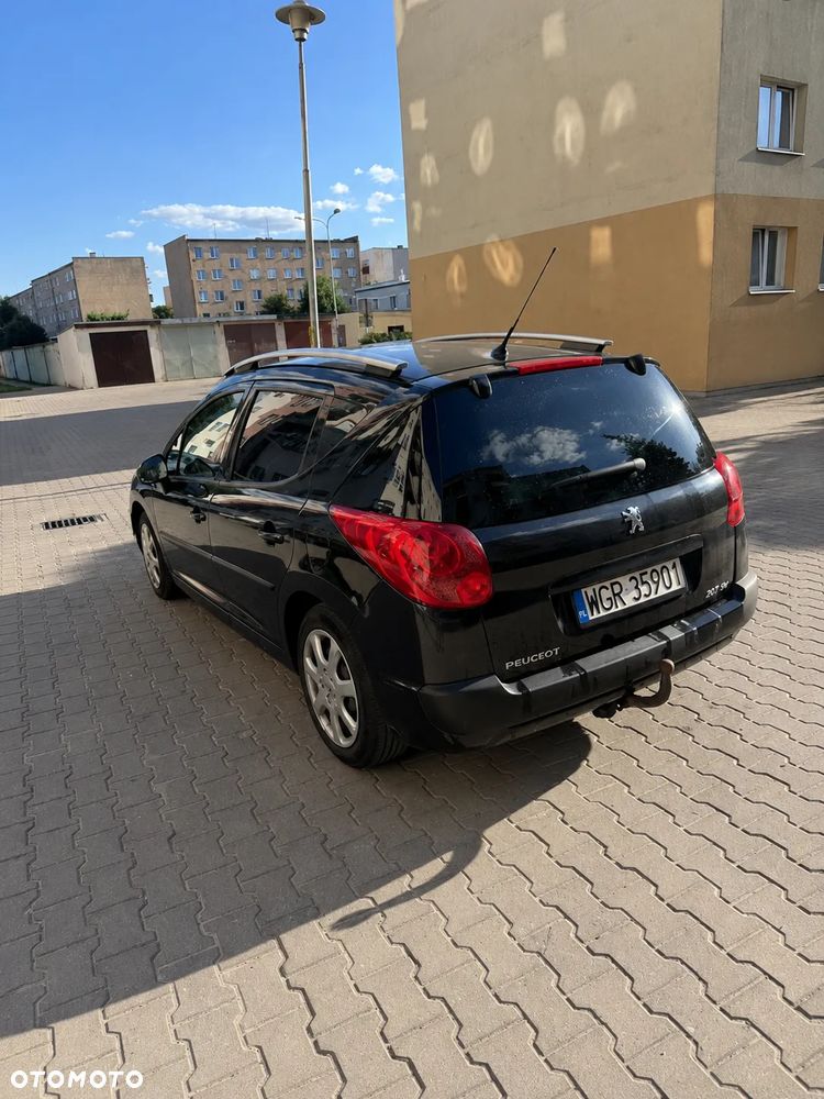 Peugeot 207 1.4 - 4