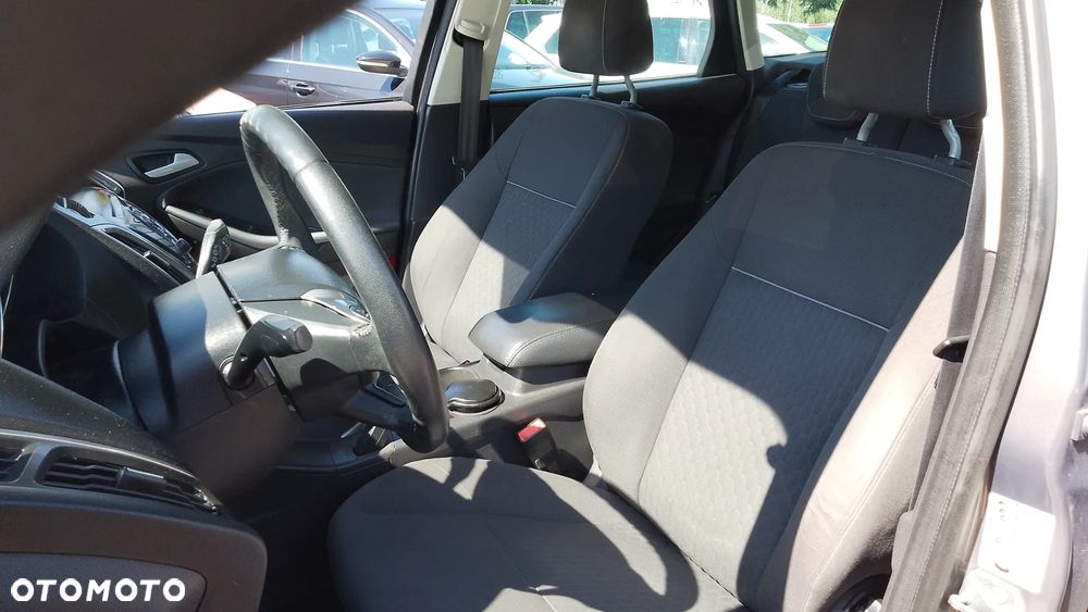 Ford Focus 1.0 EcoBoost Trend Sport - 24