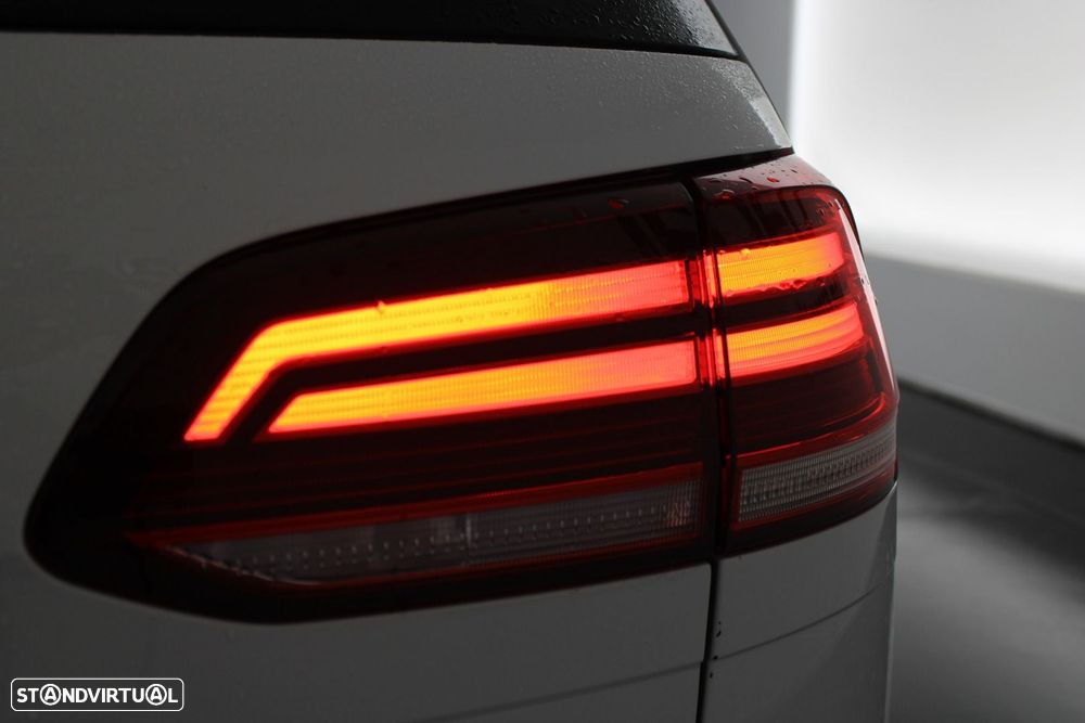 VW Golf Variant 1.6 TDi Confortline - 36