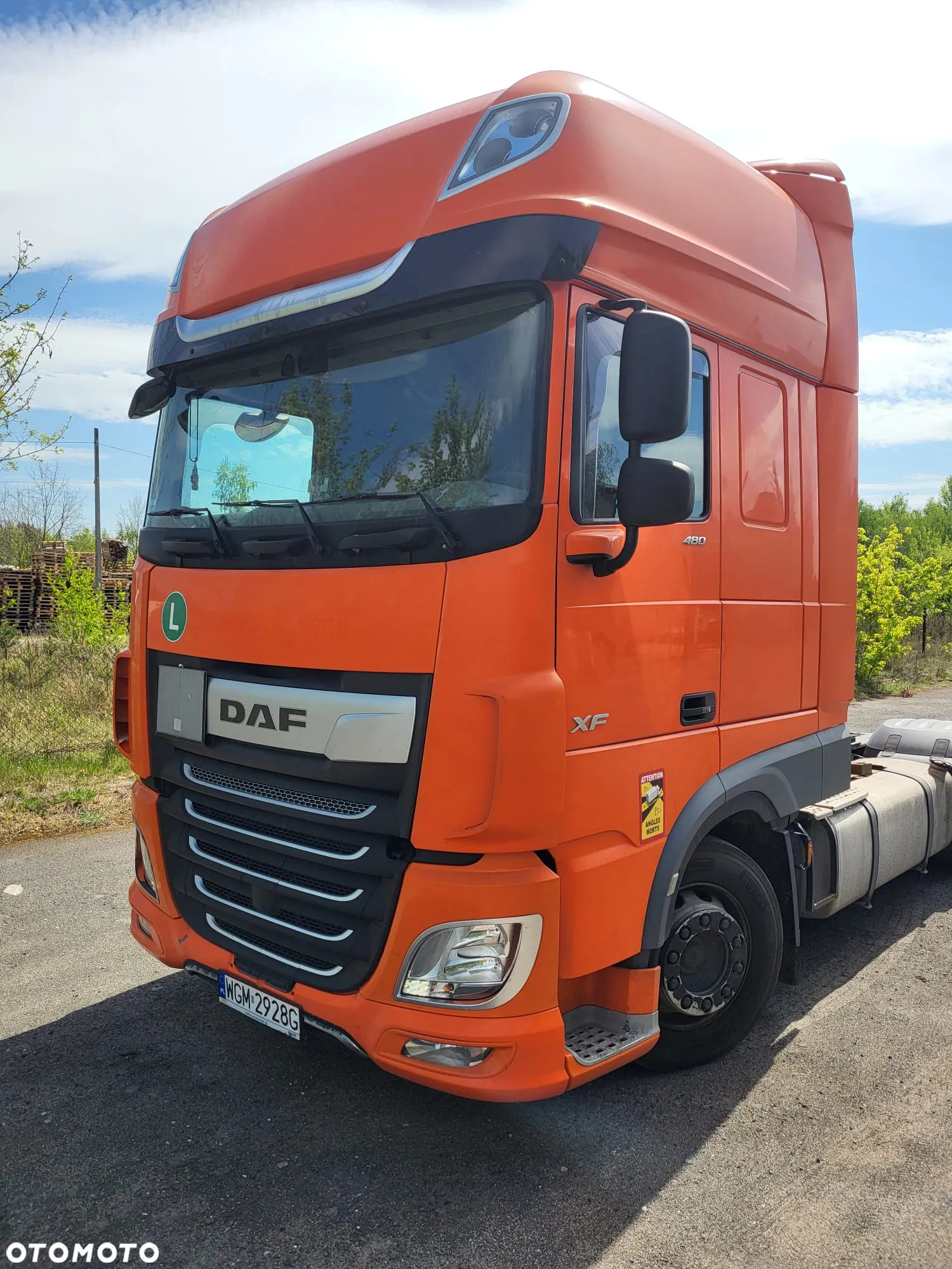 DAF 480XF - 15