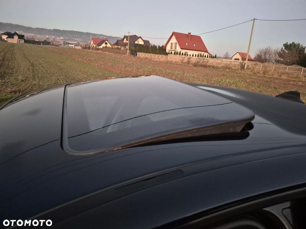 BMW Seria 3 318i Edition Exclusive - 15