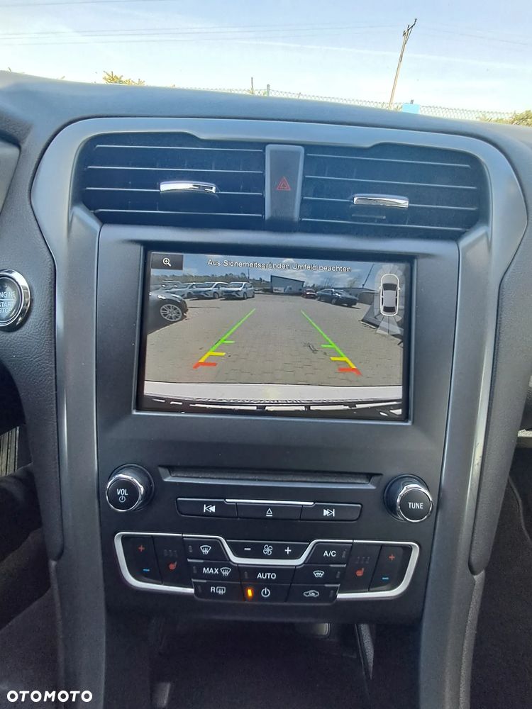 Ford Mondeo 2.0 TDCi STart-Stopp Titanium - 20