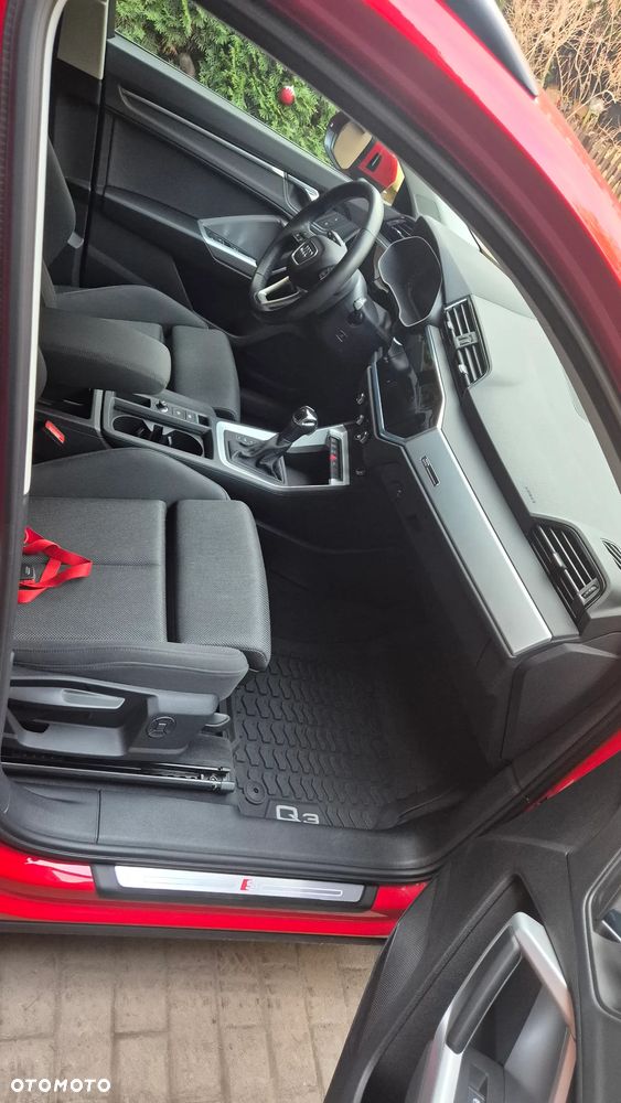 Audi Q3 35 TFSI mHEV S-Line S tronic - 18