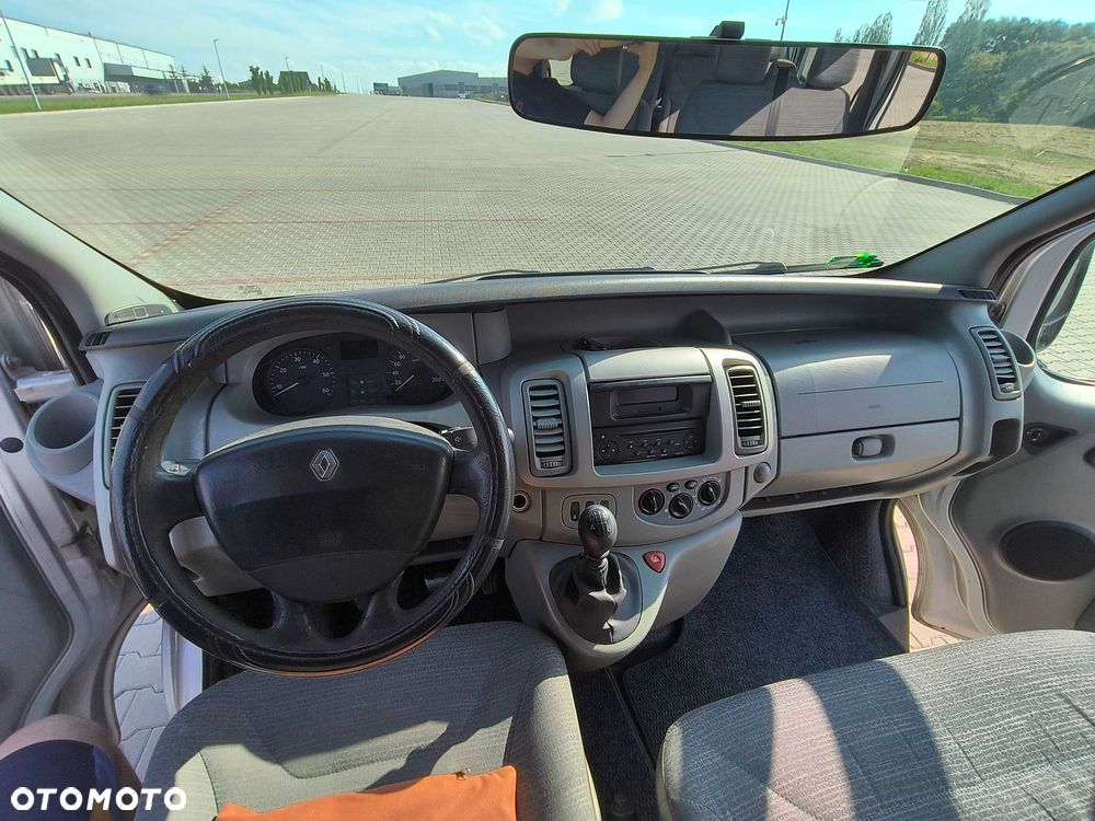 Renault Trafic - 6