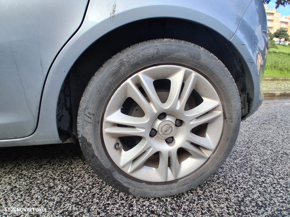 Opel Corsa 1.2 Enjoy - 31