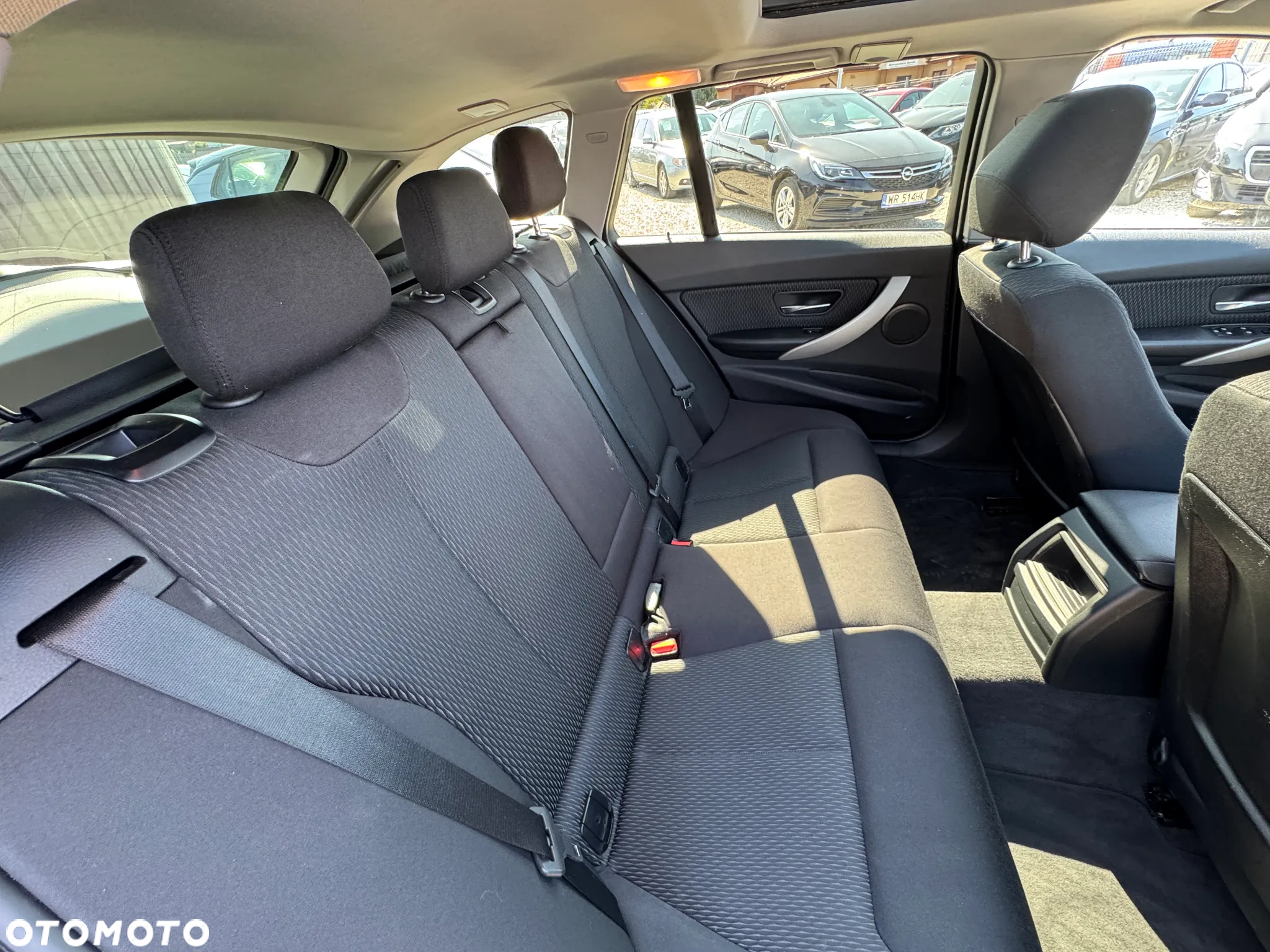 BMW Seria 3 320d Touring xDrive Luxury Line - 25
