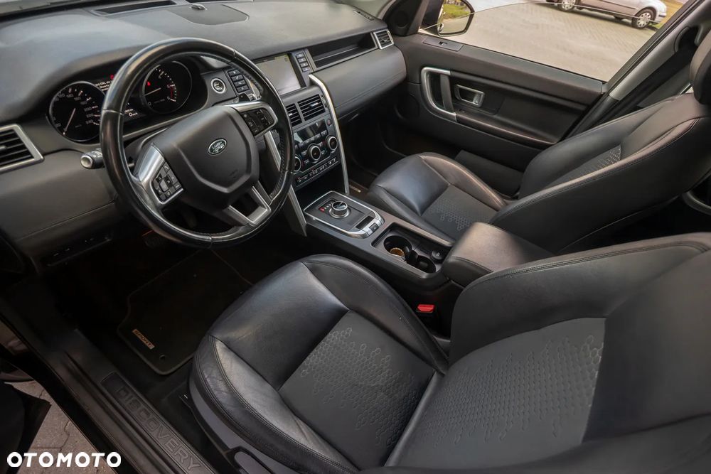 Land Rover Discovery Sport D150 HSE - 17