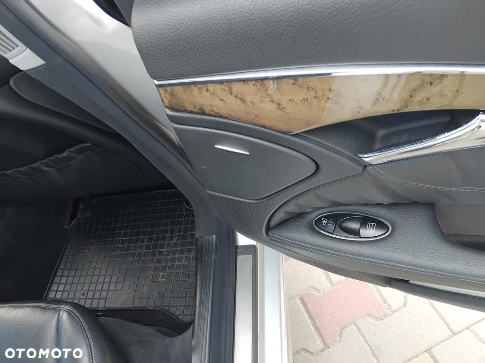 Mercedes-Benz Klasa E 320 CDI 4-Matic Avantgarde - 15